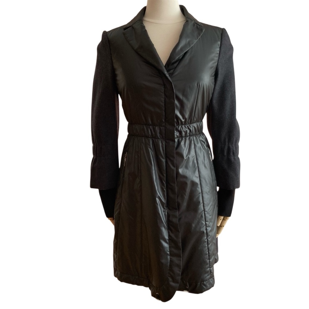 BRUNELLO CUCINELLI | Mixed-Media Blk & Gray Coat 2022  Collection IT 42/M